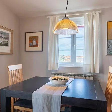Seaview Iii By Aston & Wolf Apartment